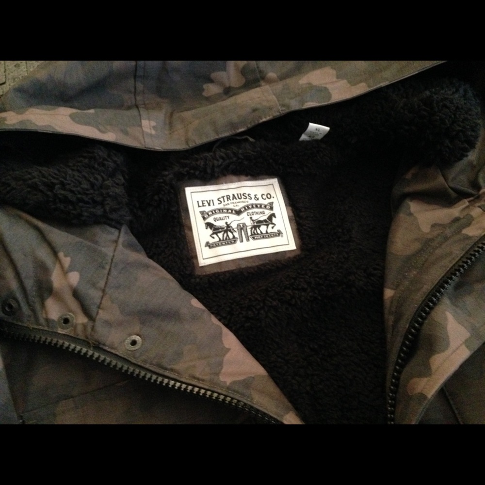 Levi's parka coat camo new size XL - Picture 6 of 6